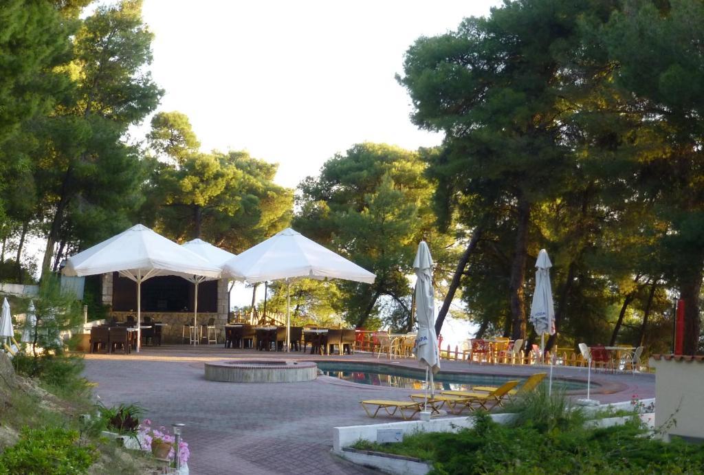Dryades Hotel Siviri Exterior photo